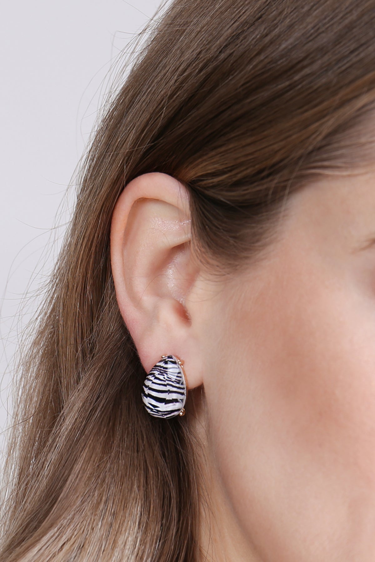 Teardrop Faceted Acrylic Post Earrings
