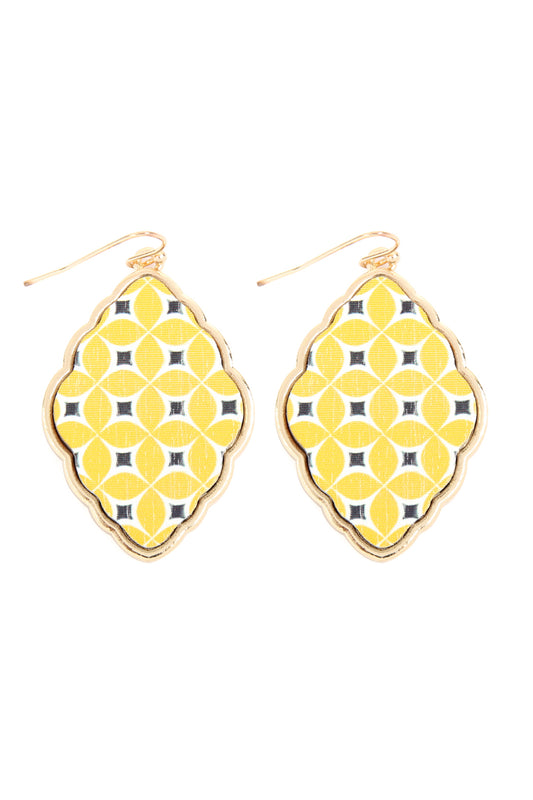 Yellow Wood Moroccan Fish Hook Baro2use Earring