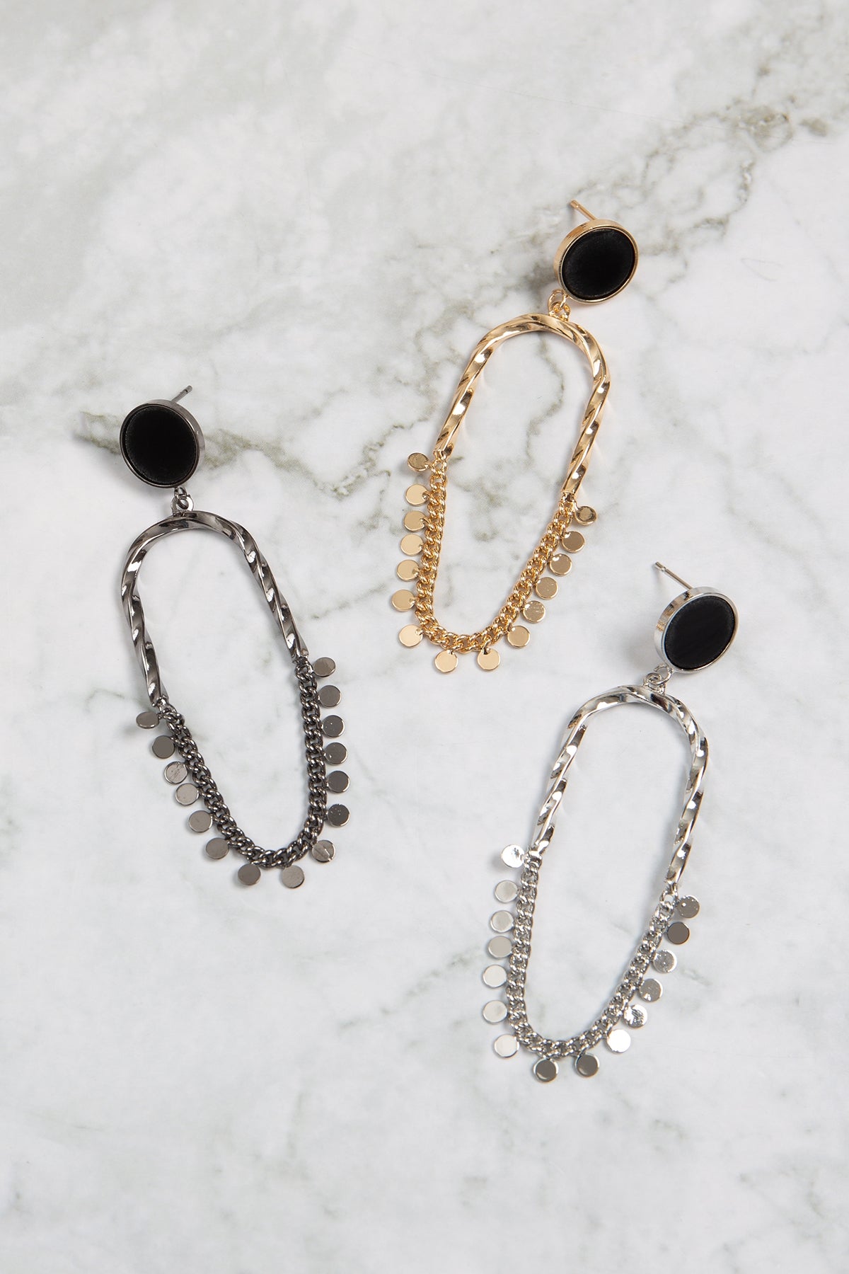 Twisted Metal Link Chain Disk Post Drop Earrings