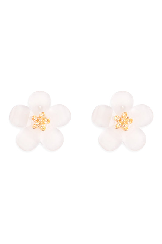 Resin Flower Stud Earrings Ivory