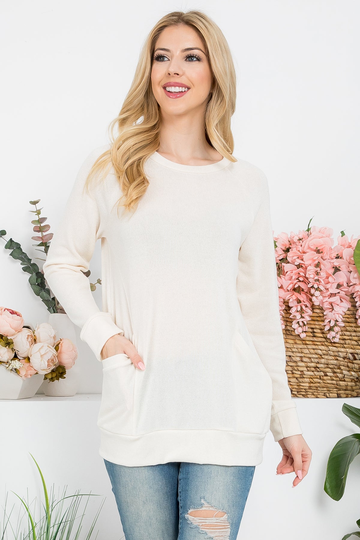 Plus Size Knit Front Pocket Long Sleeved Top