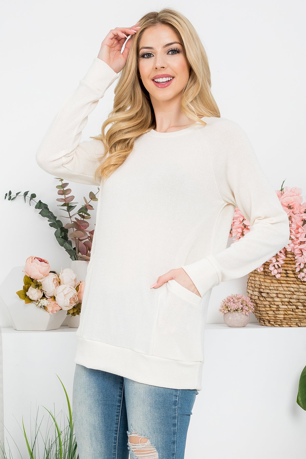 Plus Size Knit Front Pocket Long Sleeved Top