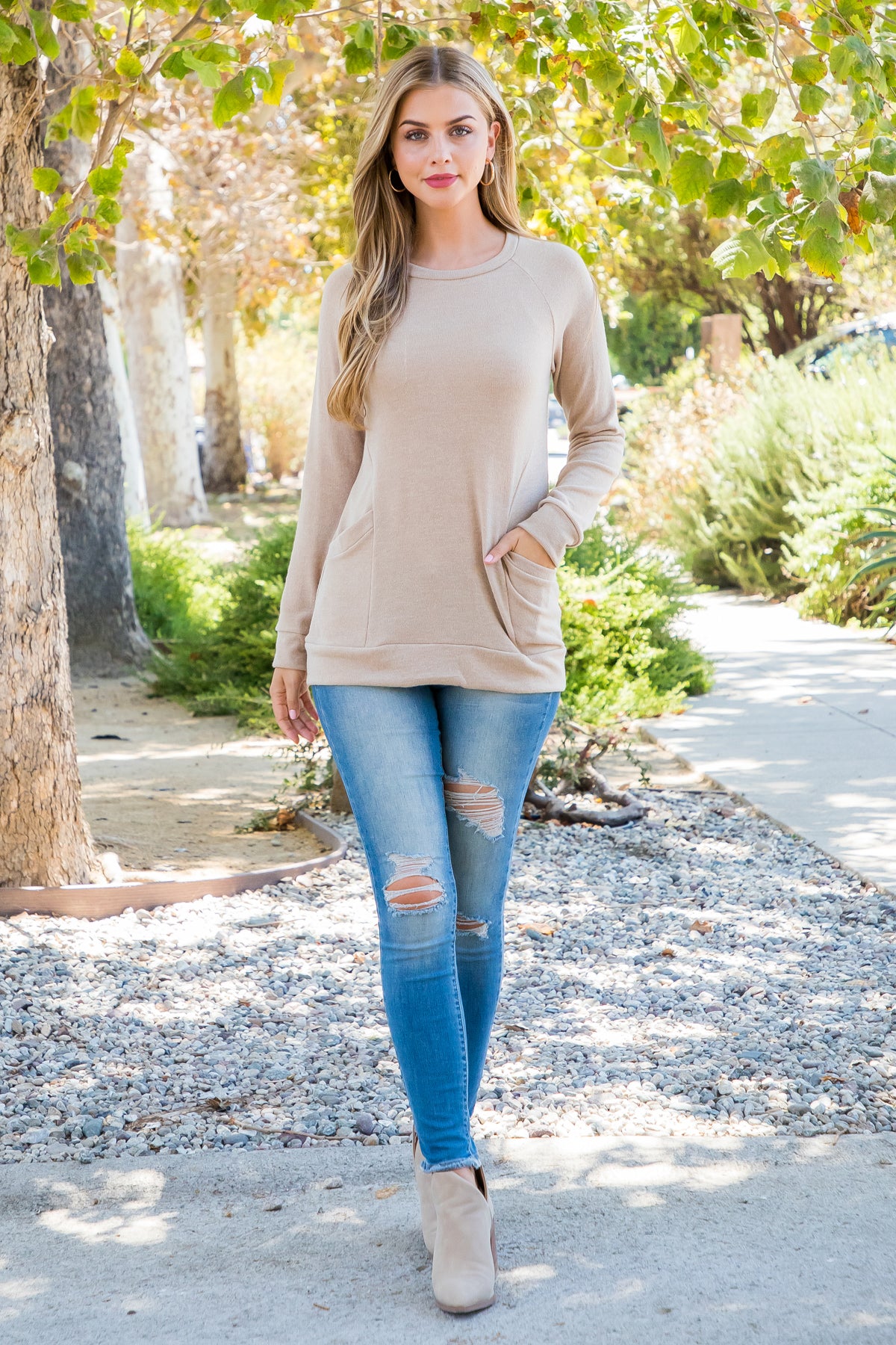 Plus Size Knit Front Pocket Long Sleeved Top