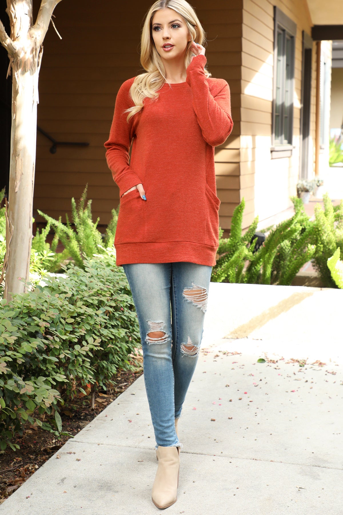 Knit Front Pocket Long Sleeve Top