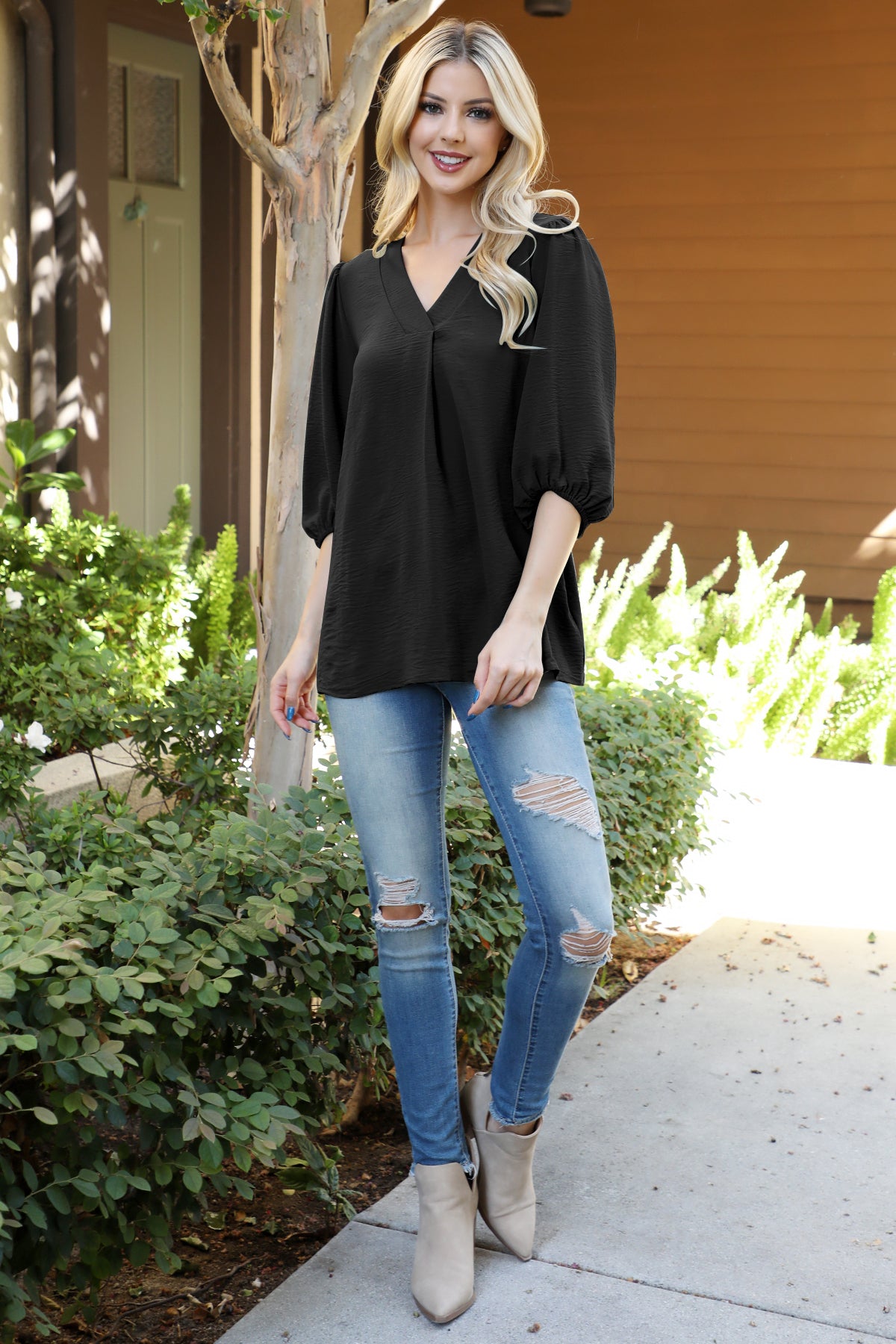 Plus Size V-Neck Band Elastic Tunnel Sleeve Woven Top